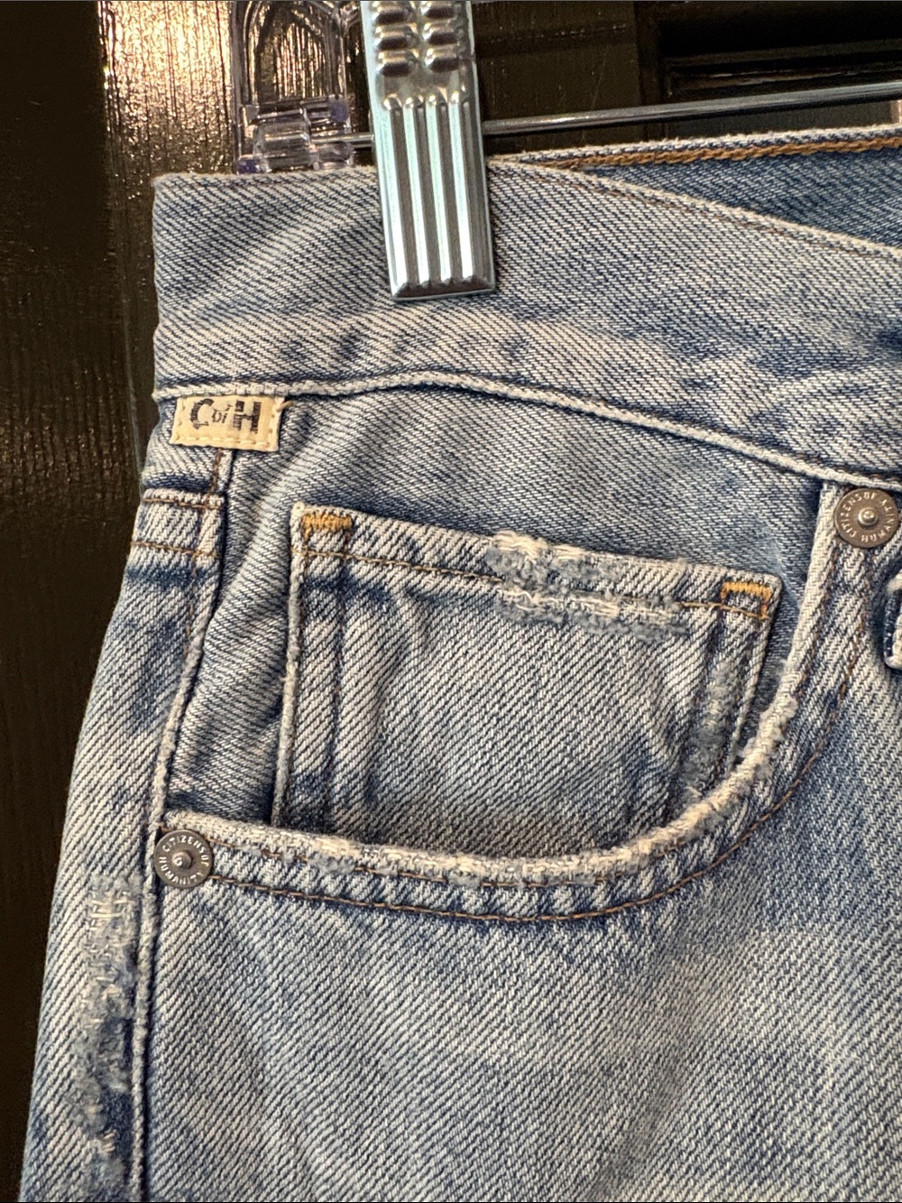 Citizens Of Humanity Light Blue Straight Leg Jeans with Distressed Knee - Picture 5 of 14